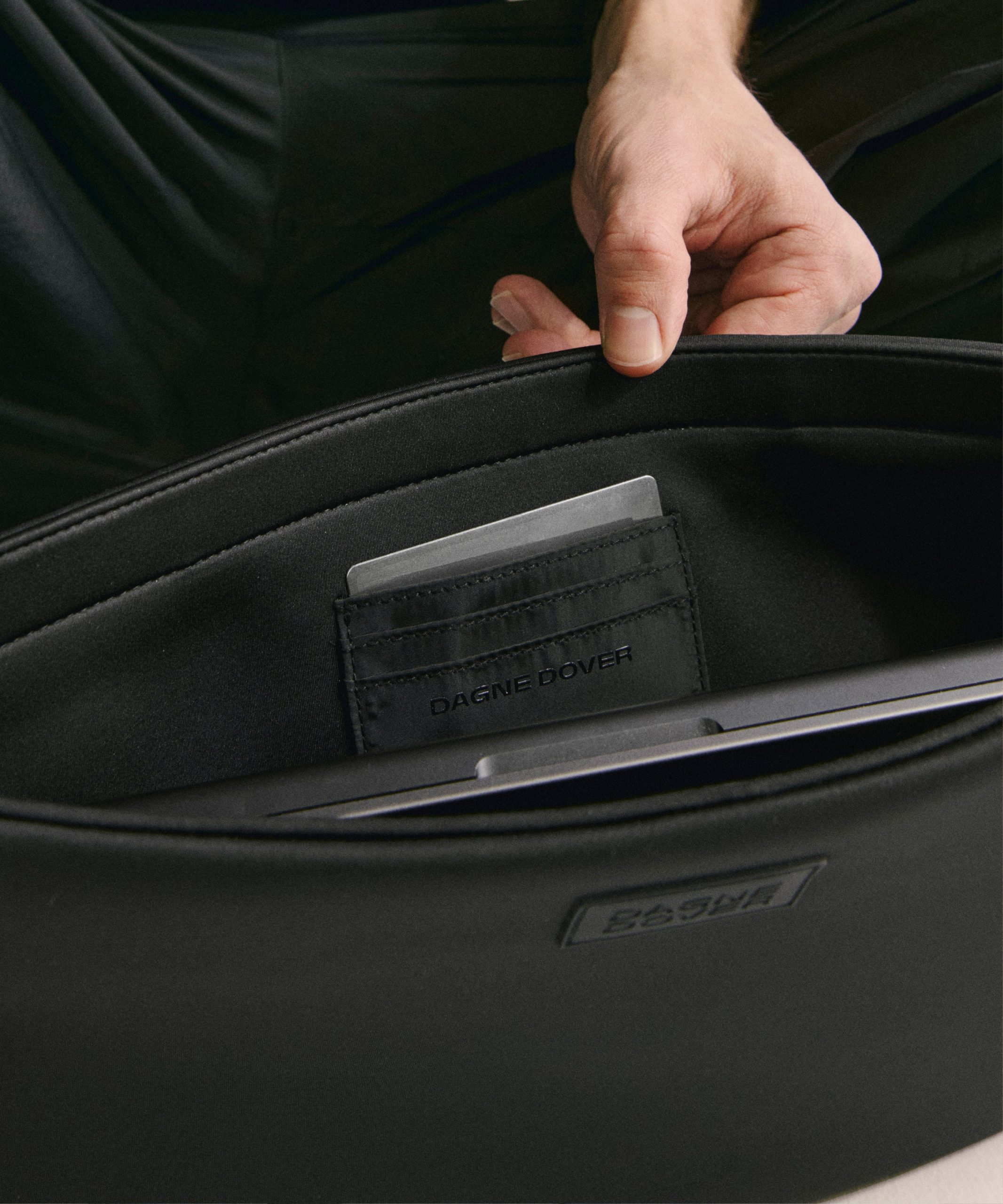 Reid Computer Sling in Storm. 16-inch - Image 8